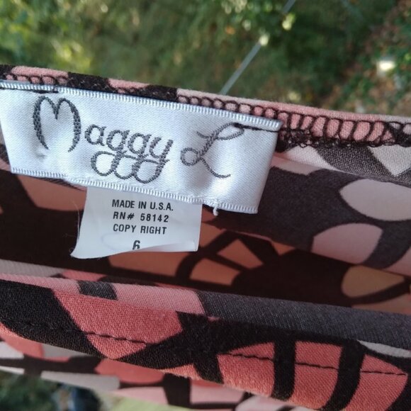 Maggy L  Vintage Pop Art Fit & Flare Dress Stretch Ruched BodyCon  Sz 6 - Picture 2 of 9